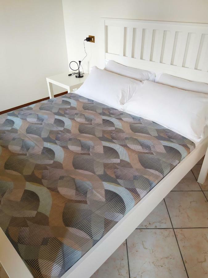 Carducci 49 Hotel Mantova Kültér fotó